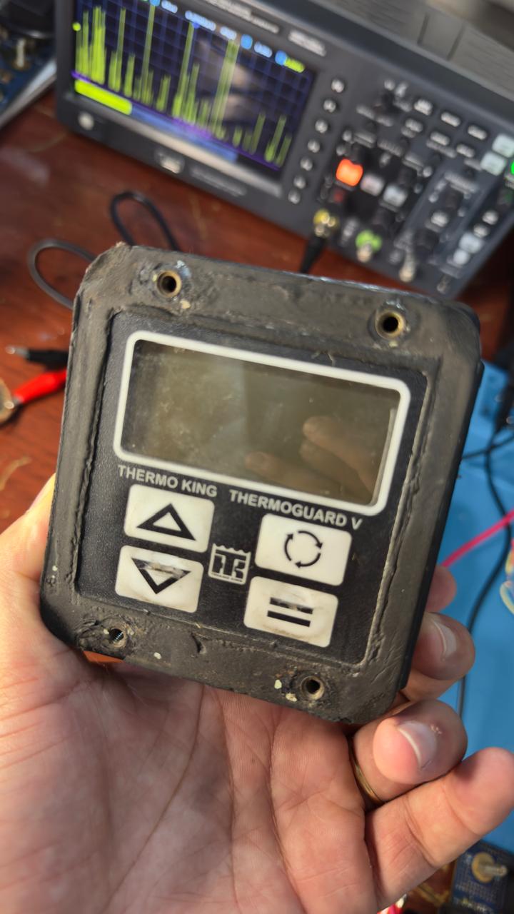 Controlador Thermo King Thermoguard V